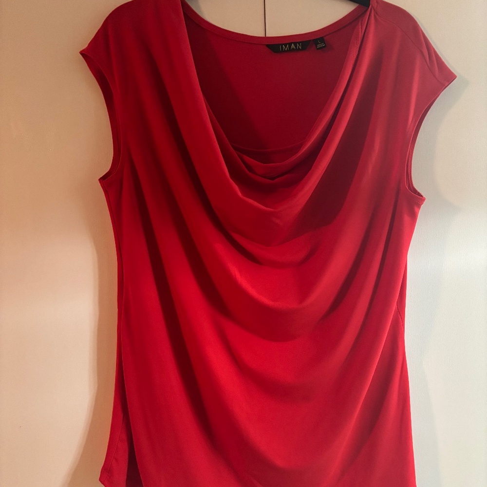 IMAN SLEEVELESS TOP